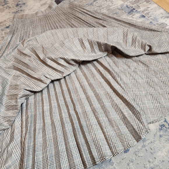 Banana Republic Metallic Plaid Pleated Midi Maxi Skirt Black Bronze White Size 0 - Picture 8 of 17